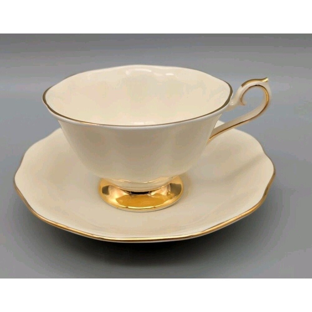 Royal Albert Affinity Gold Teacup and Saucer Set Bone China England 1995
